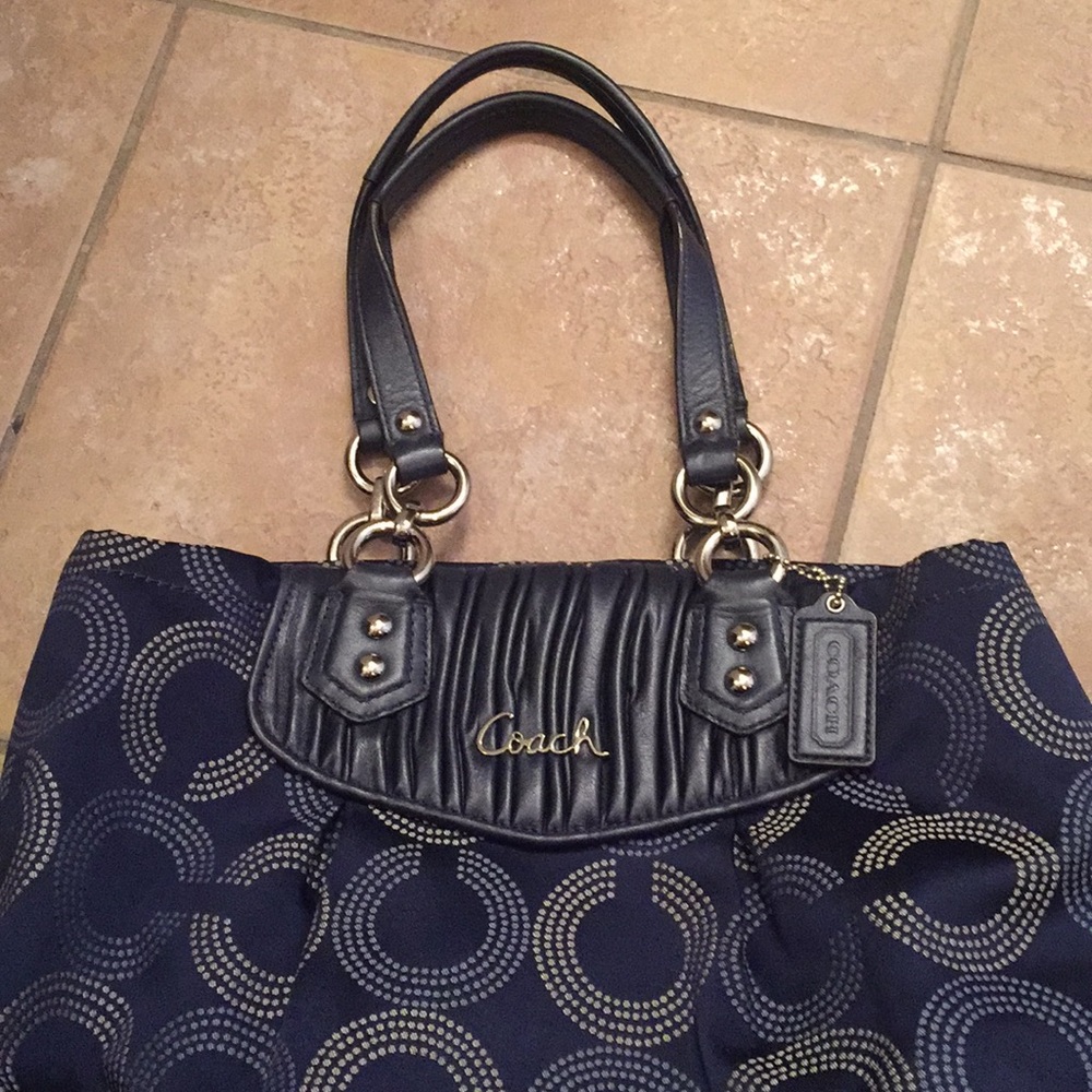 Coach Madison Signature Tote - Picture 7 of 8